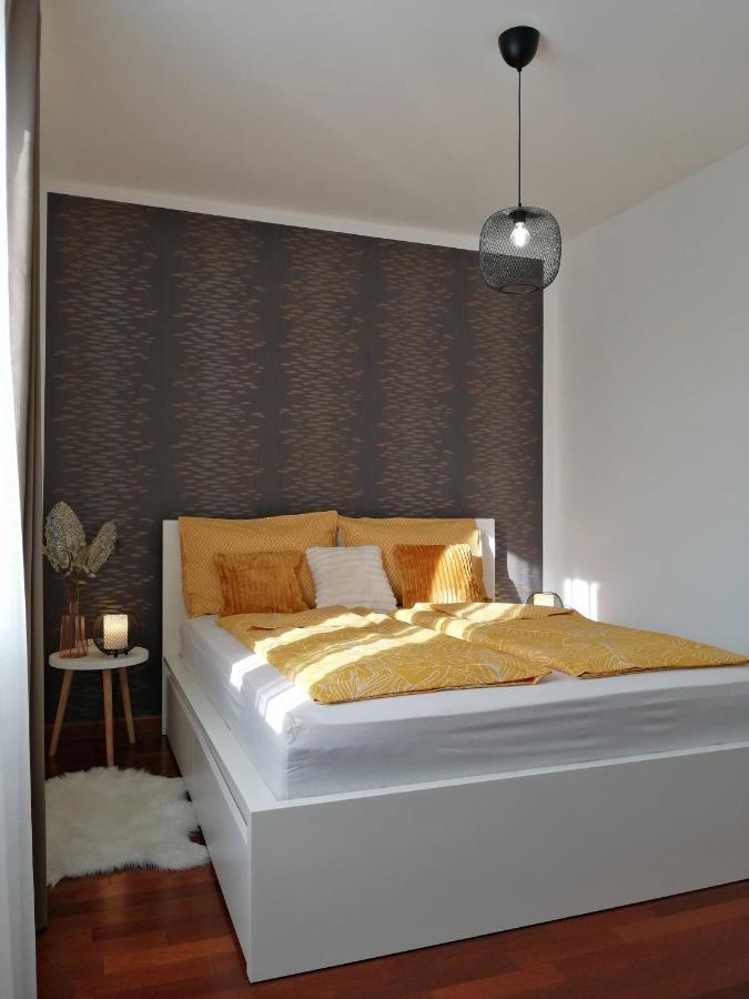 Apartment Iva Šilo Kültér fotó