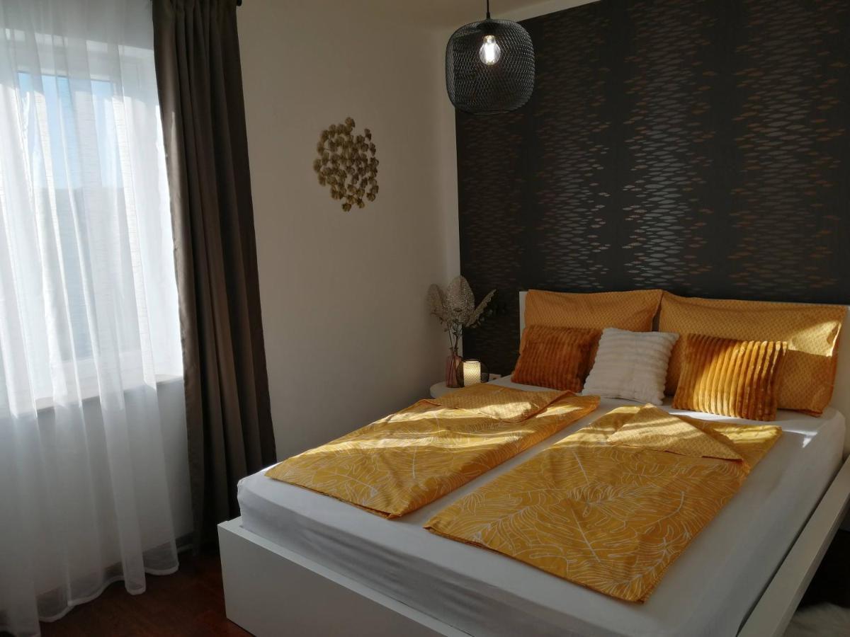Apartment Iva Šilo Kültér fotó