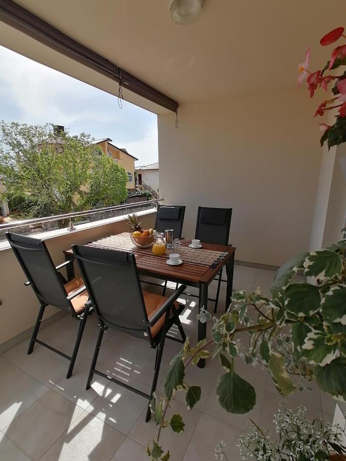 Apartment Iva Šilo Kültér fotó